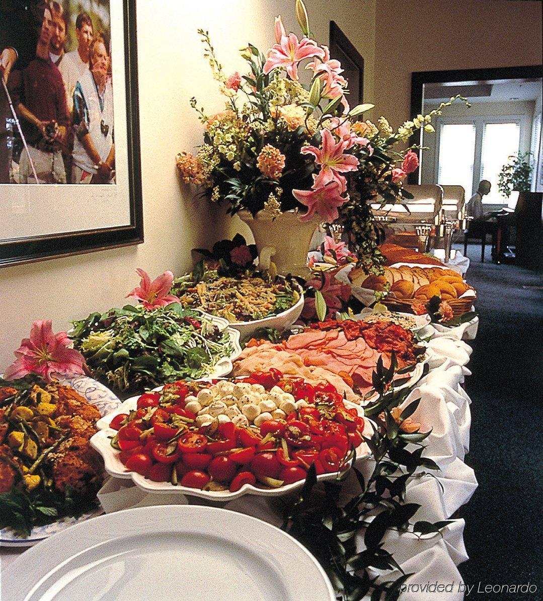 Cranwell Spa And Golf Resort (Adults Only) Lenox Extérieur photo