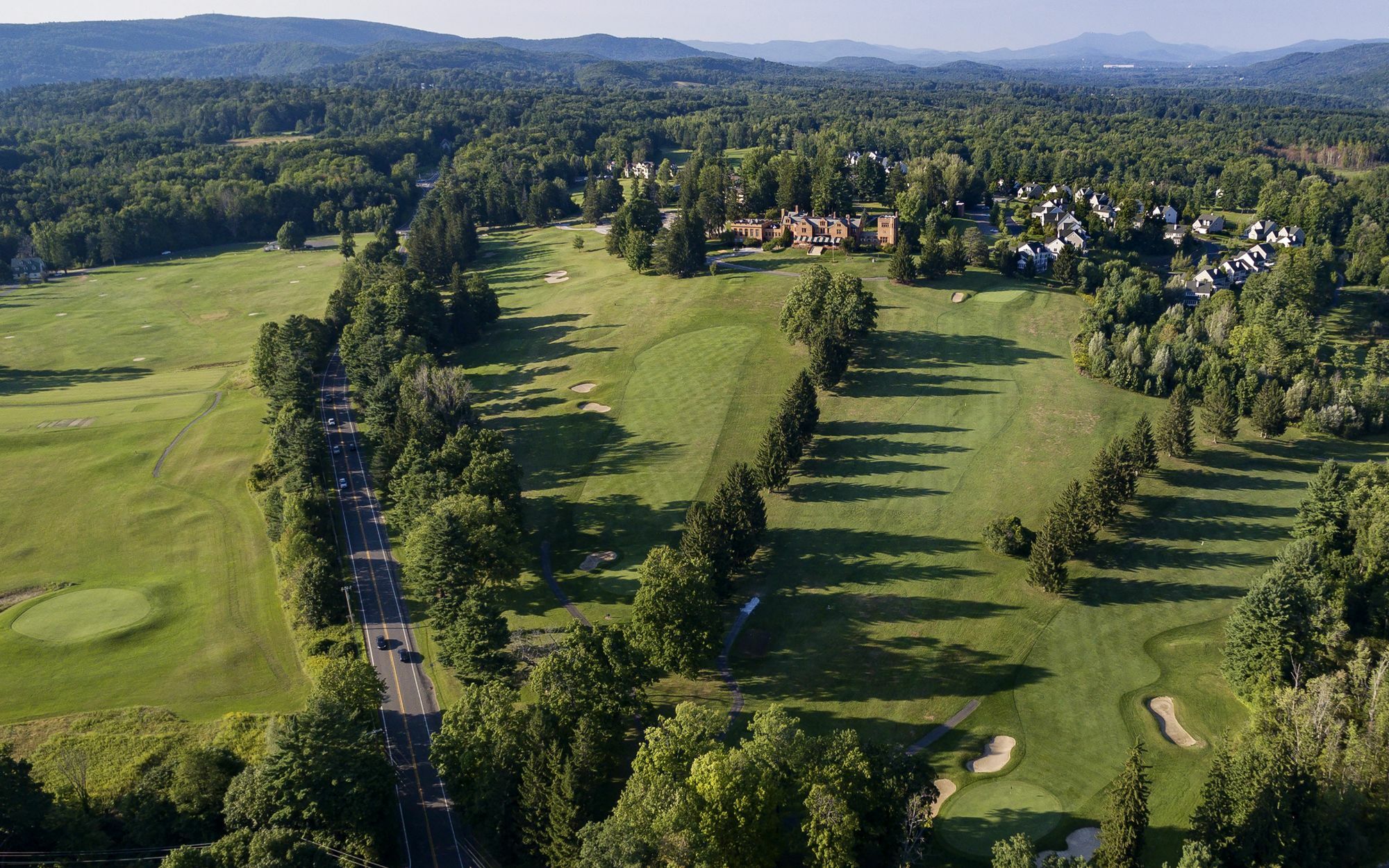 Cranwell Spa And Golf Resort (Adults Only) Lenox Extérieur photo